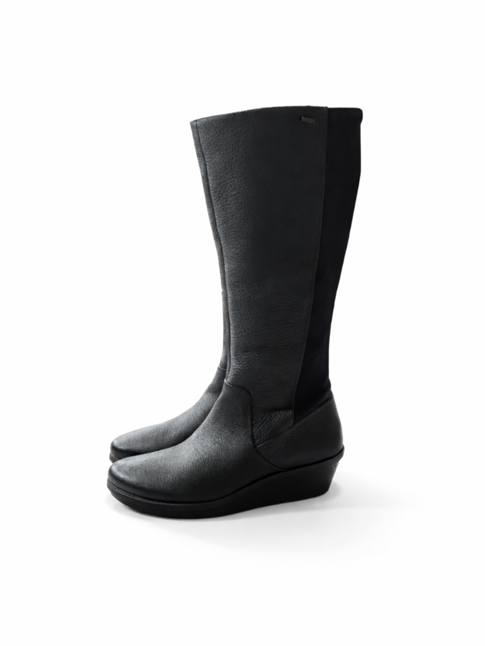 ECCO Skyler Tall Gore-TEX Leather Boots – Black | Women’s Size 41 | New